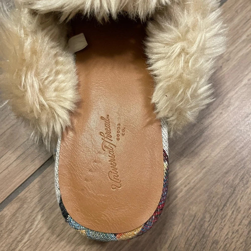 Sliders - Picture 2 of 3